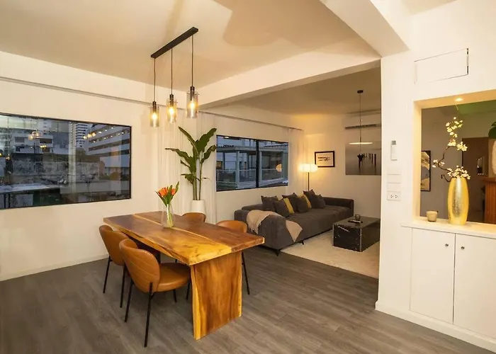 Апартаменты 2-bedroom Penthouse In The Heart Of Silom - 4a *